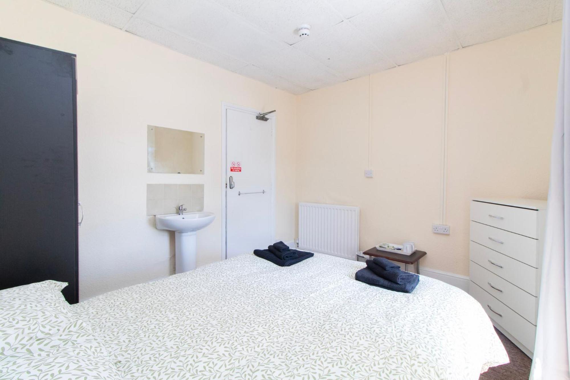 Brookvale 10 Guest house